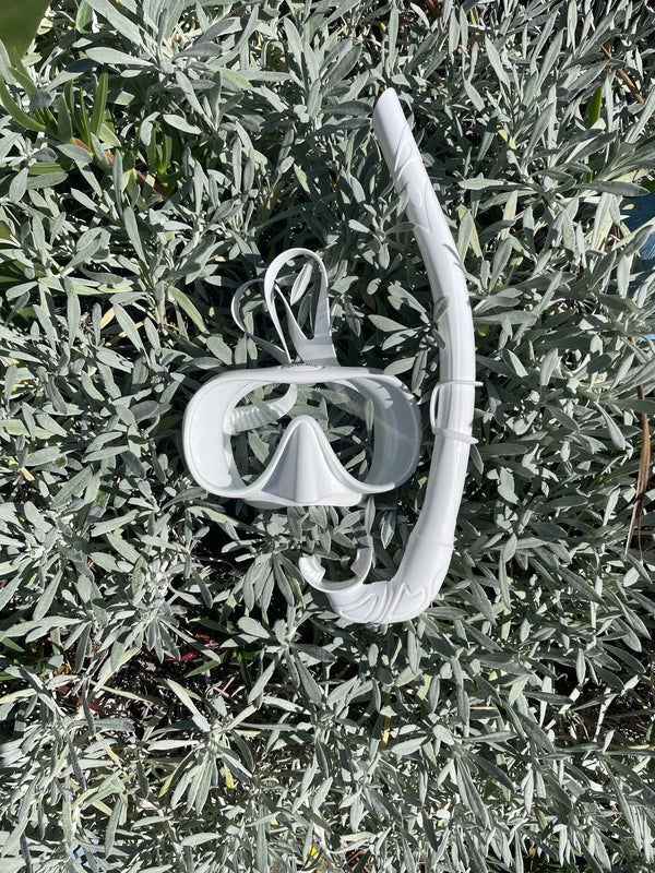 Sublime Supplies - Premium Silicone Snorkel Set  - White