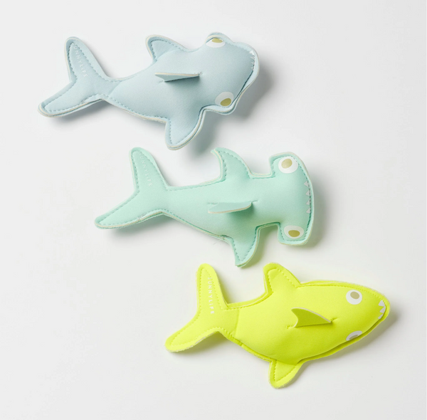 SunnyLife Dive Buddies-Salty the Shark Aqua Neon Yellow