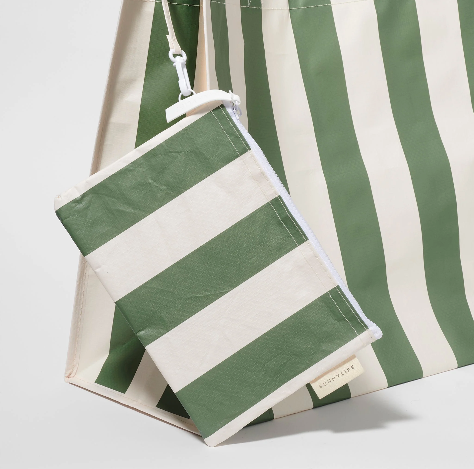 SunnyLife Carry All Beach Bag- Vacay Olive Stripe