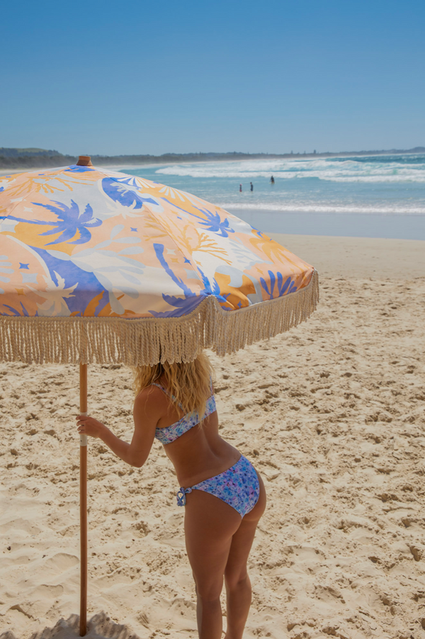 Isla Weekend  Beach Umbrella- Pacifica