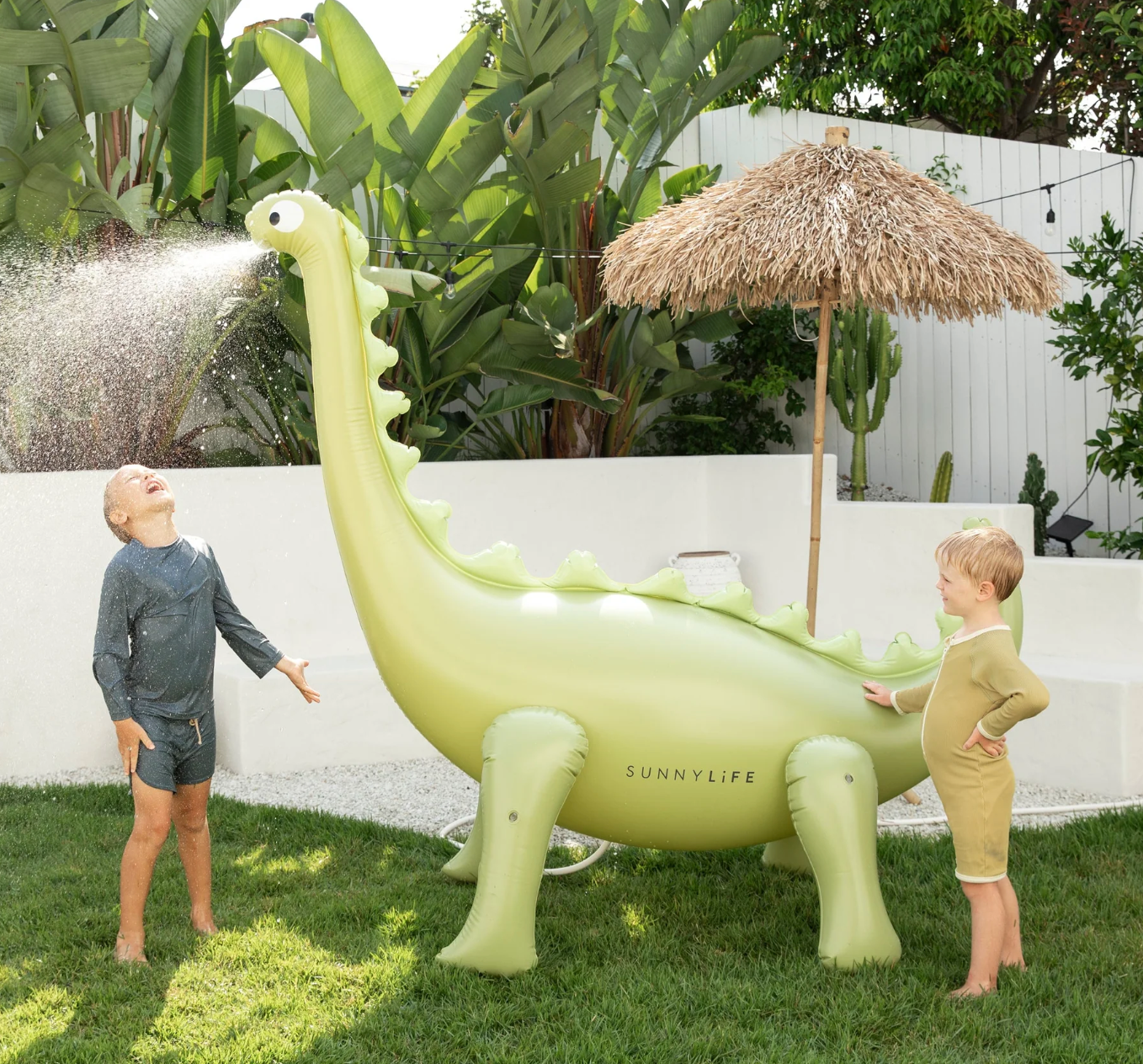 SunnyLife Dino Giant Sprinkler - Into the Wild
