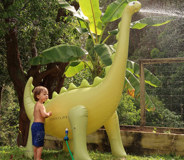 SunnyLife Dino Giant Sprinkler - Into the Wild