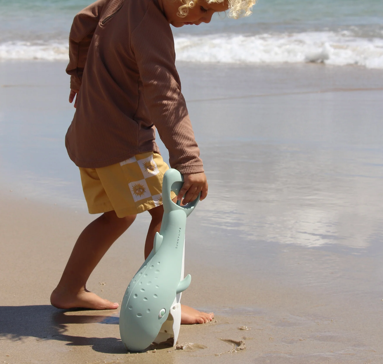 SunnyLife Sand Claws- Whale Green