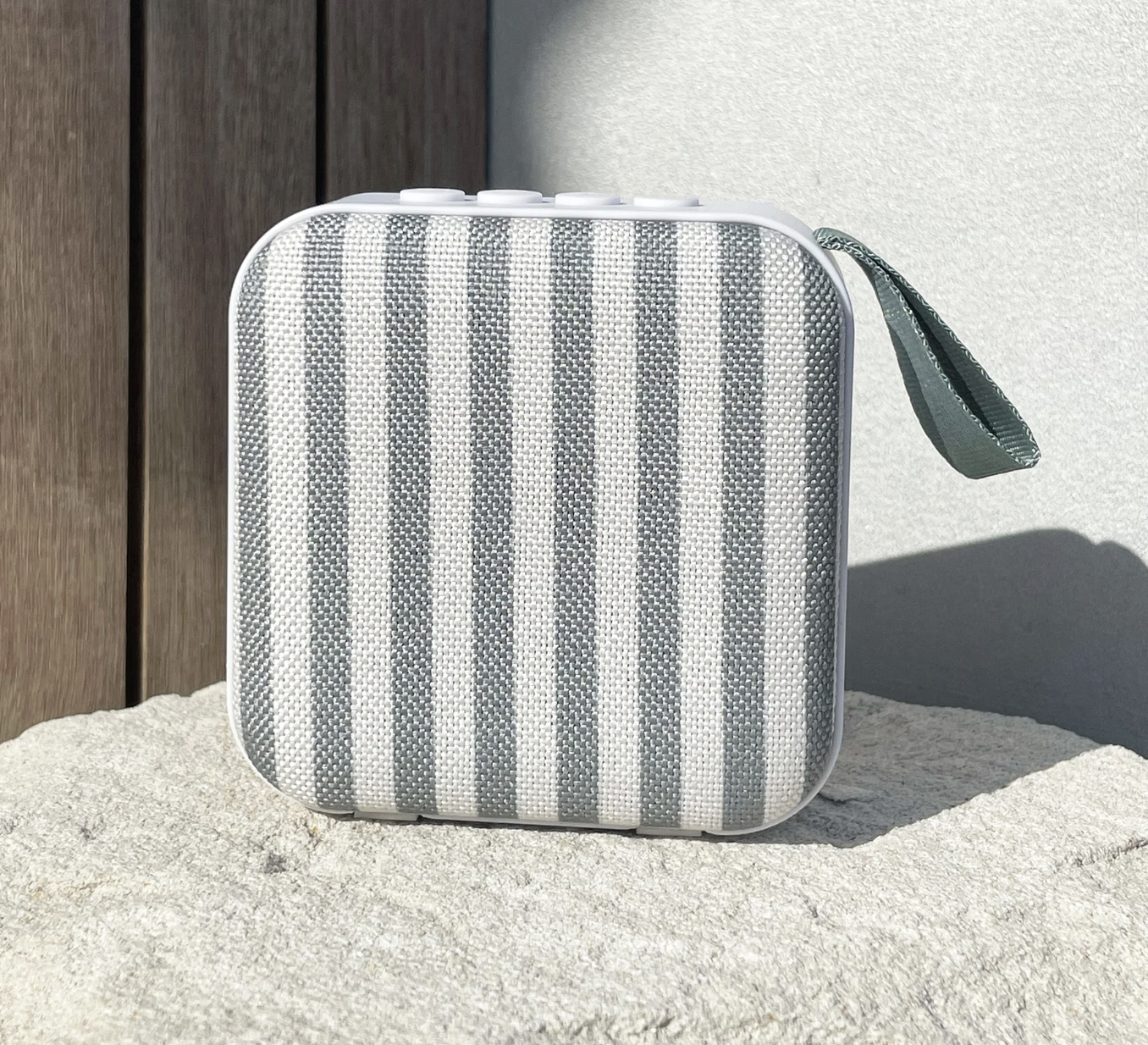 SunnyLife Portable Travel Speaker - The Vacay