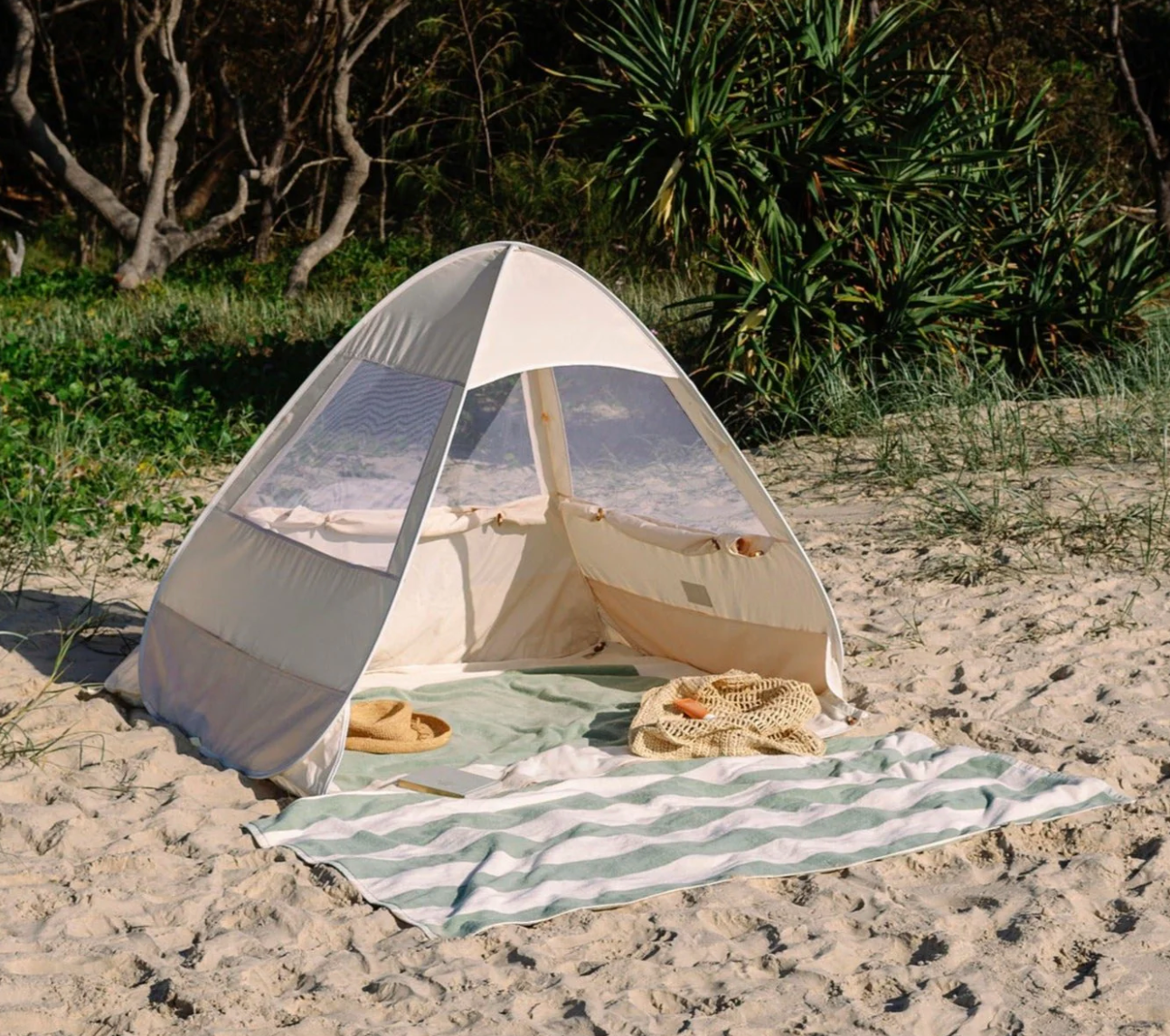 Lozi & Gabe Pop-up Beach Shelter- Sand