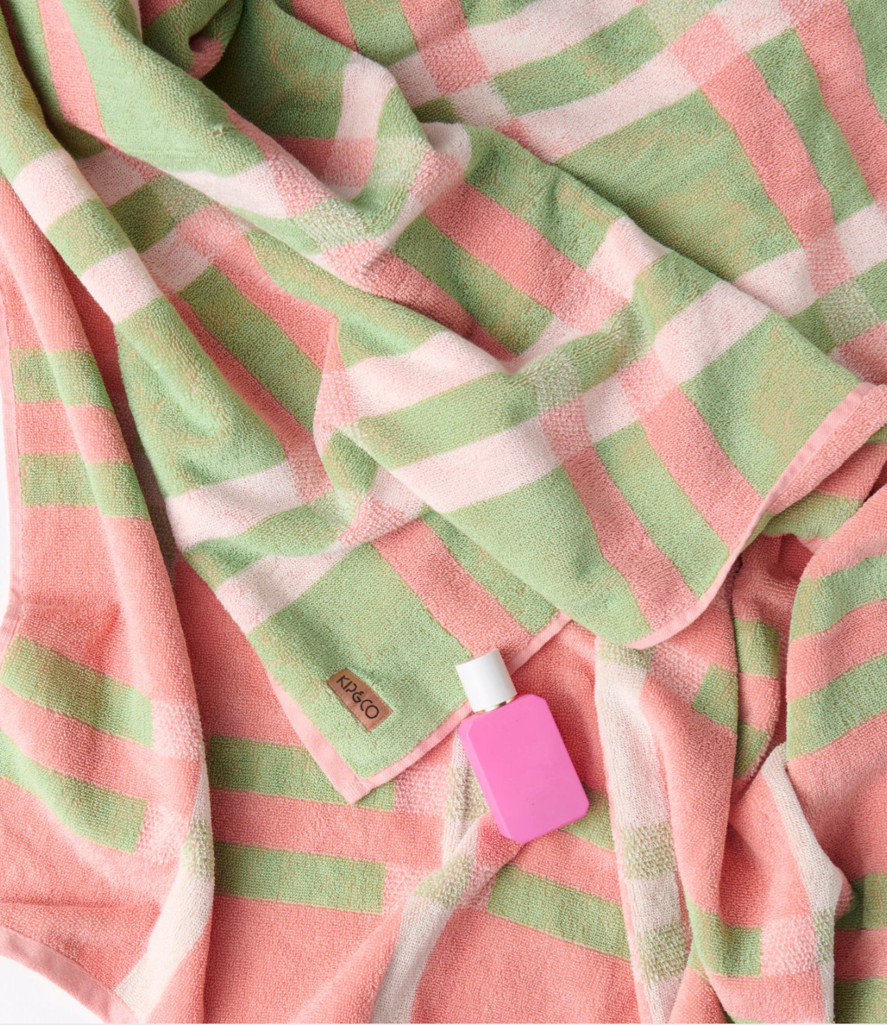 Kip&Co Terry Beach Towel - Pistachio Tartan
