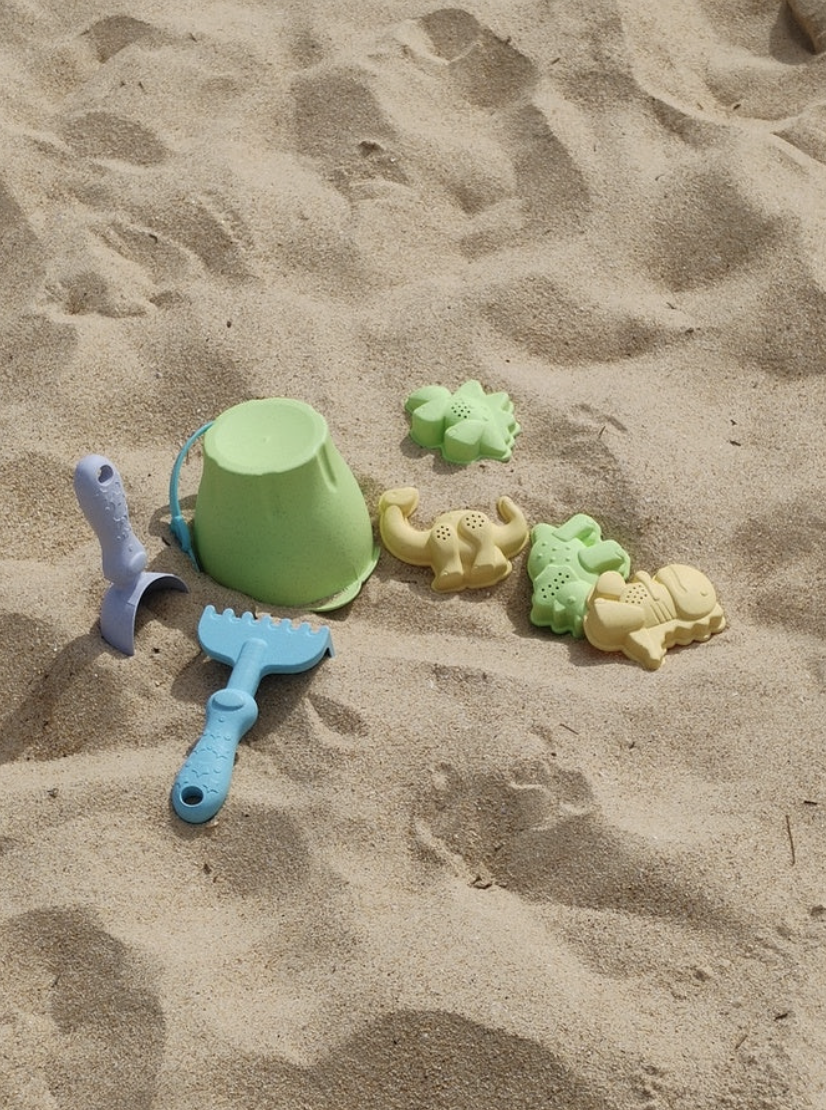 Mirage Sports Eco Bucket & Spade Set – Blue & Green