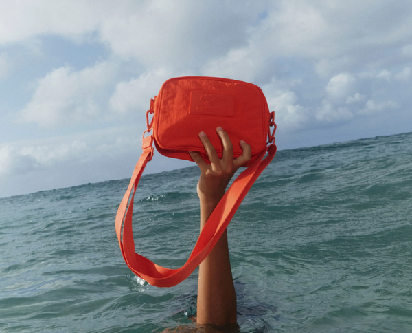 Aloha Collection Monochrome Le Tour - Red Haute