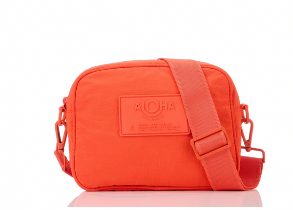 Aloha Collection Monochrome Le Tour - Red Haute