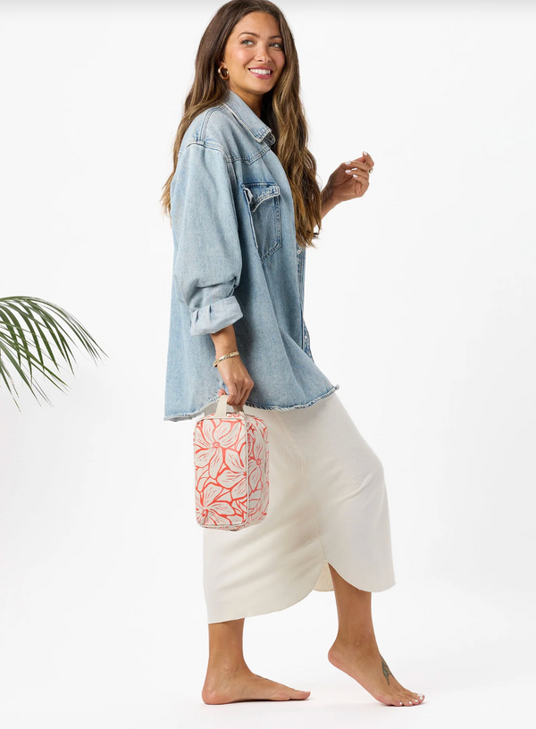 Aloha Collection Backyard Dopp Kit - Red Haute & Sandstone