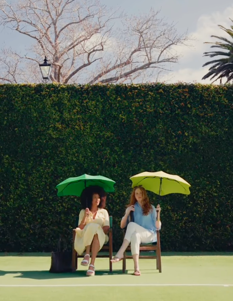 BLUNT Metro UV Coastal Umbrella-Lawn Green