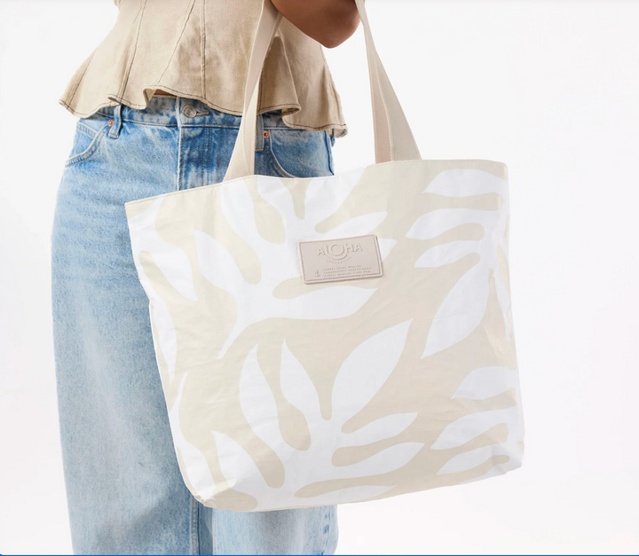 Aloha Collection Ola Day Tripper Tote- Sandstone