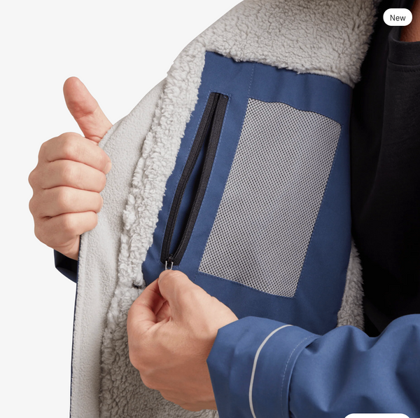 Red Paddle - Luxury Long Sleeve Waterproof Dry Change Robe - unisex - Alter Evo