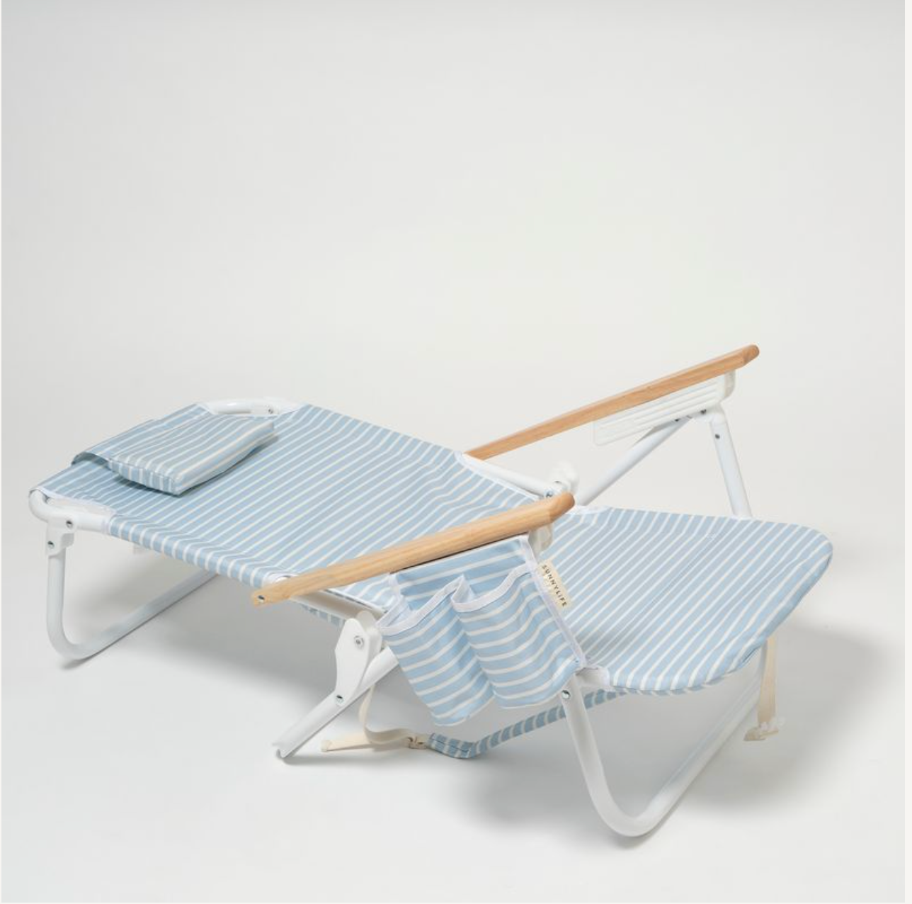 SunnyLife De Luxe Beach Chair - Lazy Days Blue Stripe