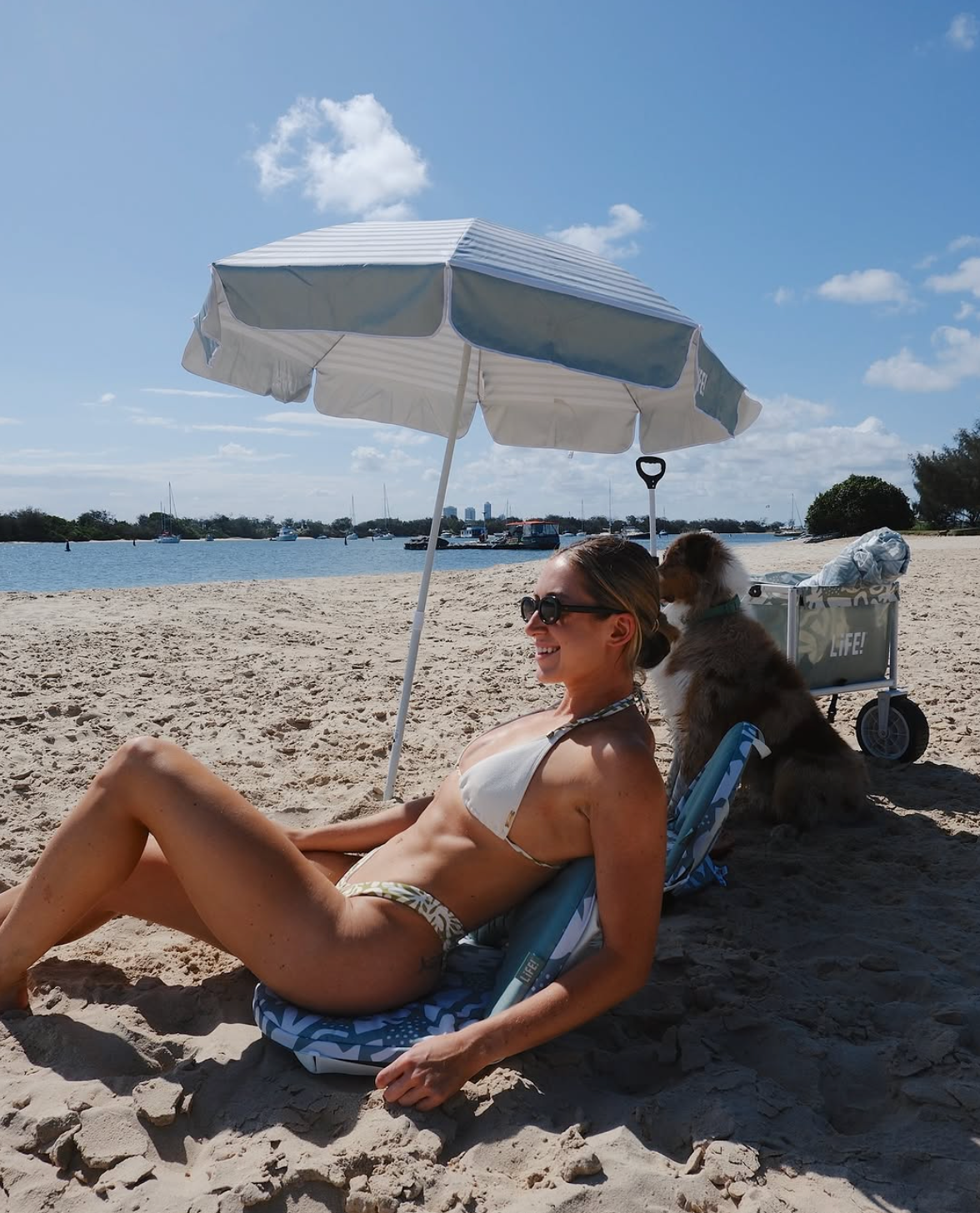 LIFE! Premium Beach Umbrella - Green - Eden Meridian