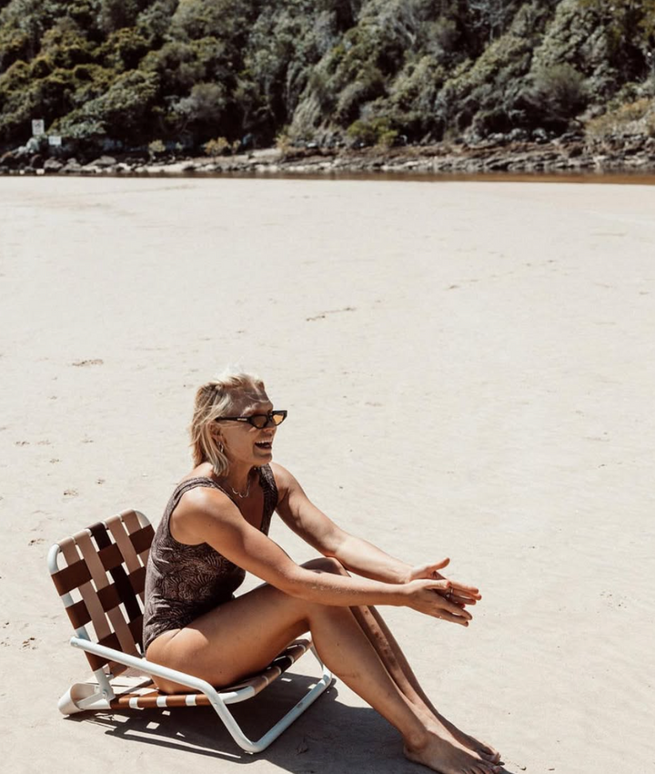 Salty Shadows Recline Beach Chair- Dark Mocha