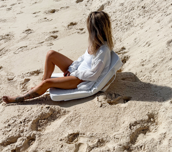 SunnyLife Take Anywhere Beach Chair- Casa