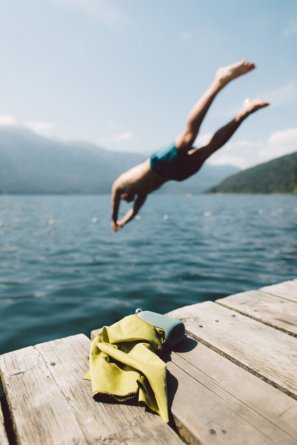 Matador - Large Nano Beach Towel - Moss/Yellow - Boatshed 7 The Original Beach Co.