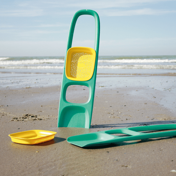 Quut shop beach toys