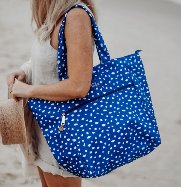 The Friday People Everyday Tote-Hydra