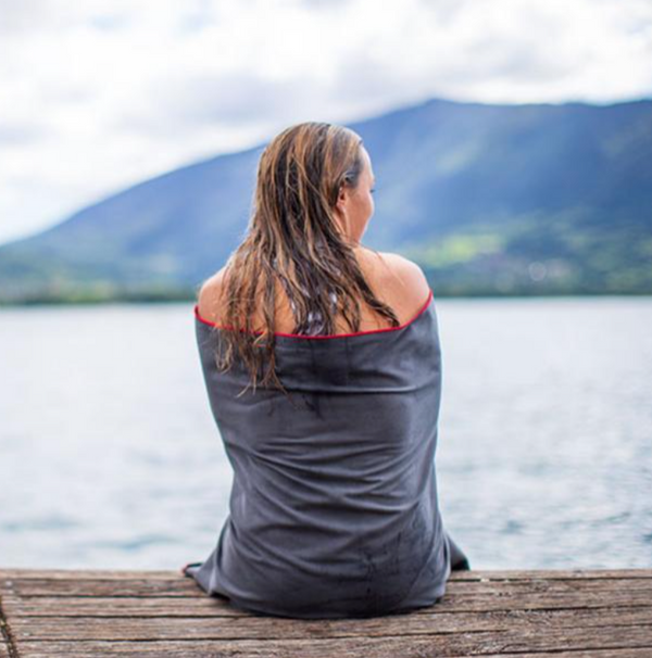 Red Paddle Microfibre Beach Towel - Earthy Grey