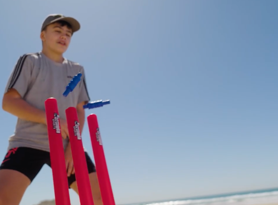 Waboba Deluxe Beach Cricket Set