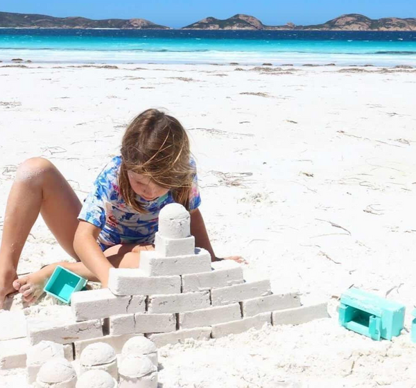 SandPal Castle Builder - Beach Kit