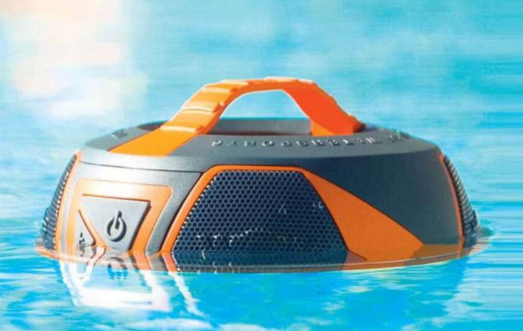 WOW Beach Speaker  - Best there is - Waterproof/Sandproof Sound